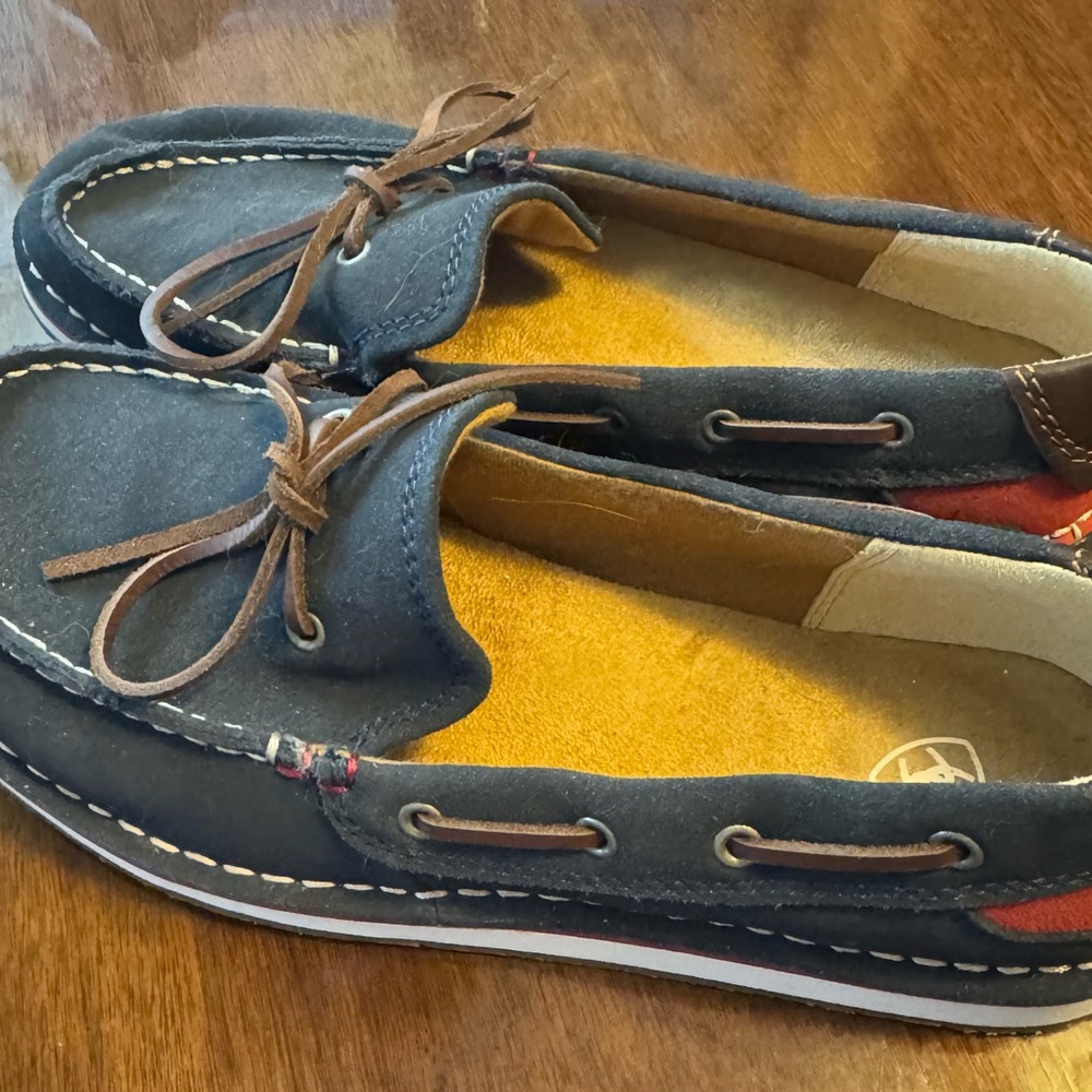 Ariat Classic Blue Boat Shoes with Brown Accents